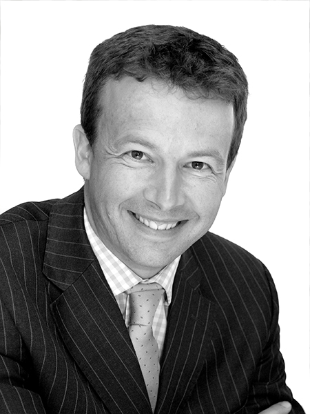 Simon Bennett Simon Bennett