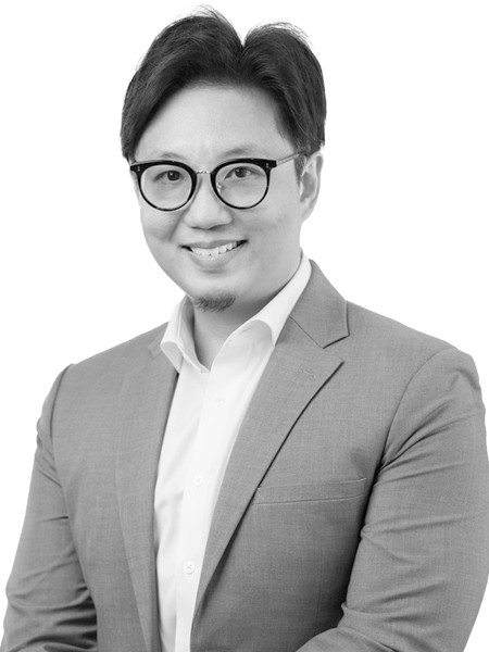Terry Wong headshot