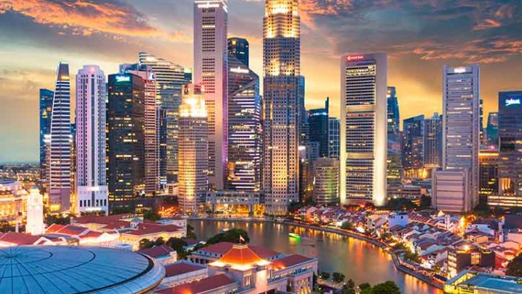 Panoramic view of the Singapore skyline and Marina Bay